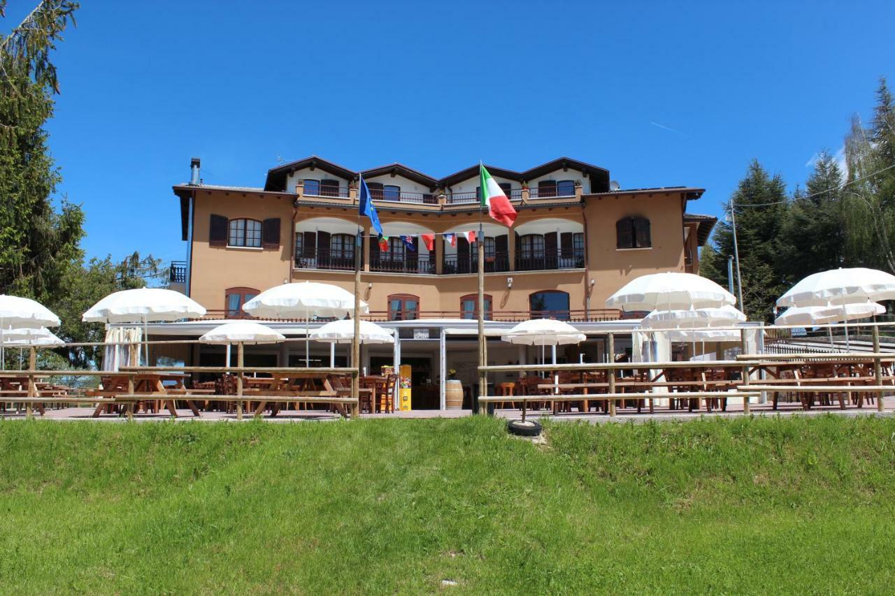 Hotel Monte Baldo เบรนโซเน ซูล การ์ดา ภายนอก รูปภาพ