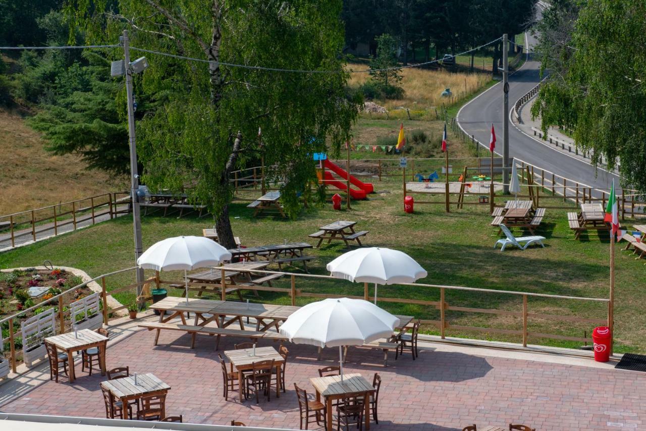 Hotel Monte Baldo เบรนโซเน ซูล การ์ดา ภายนอก รูปภาพ